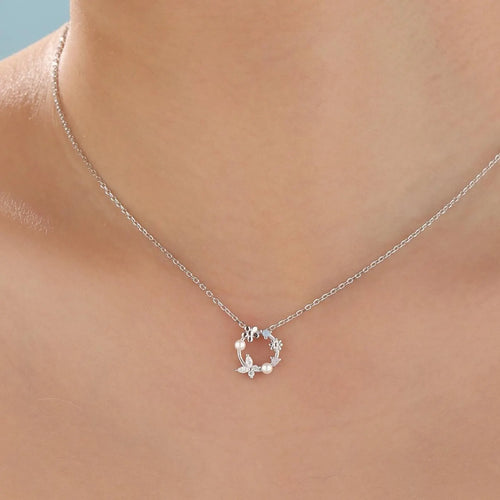 Butterfly Wreath Necklace in Silver